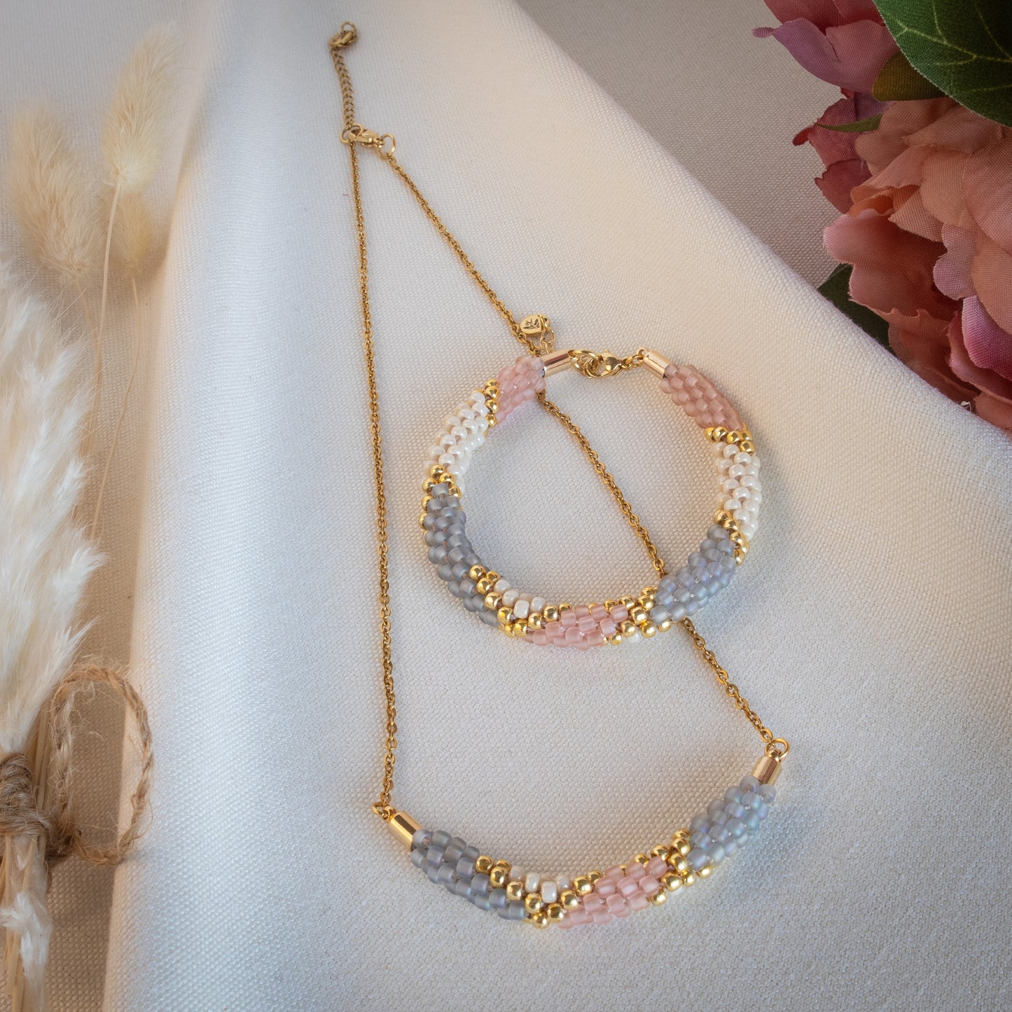 Rosy Sky Necklace and Bracelet Set - Southeast Sparrow Jewellery